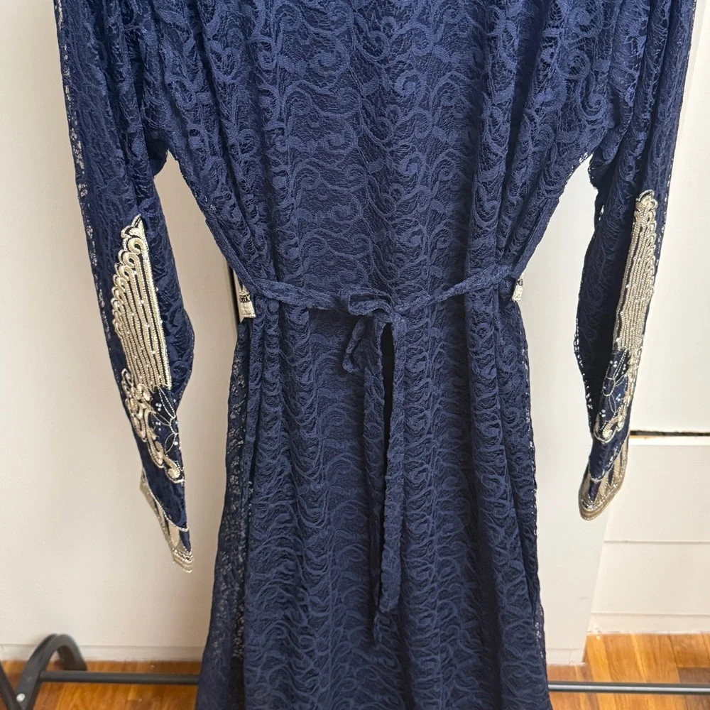 Arabian Embroidered Navy Dress with Gold Accents with belt fits L/XL with Stretc - Picture 9 of 11